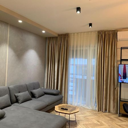 Haris Apartment Tirana No.3 エクステリア 写真