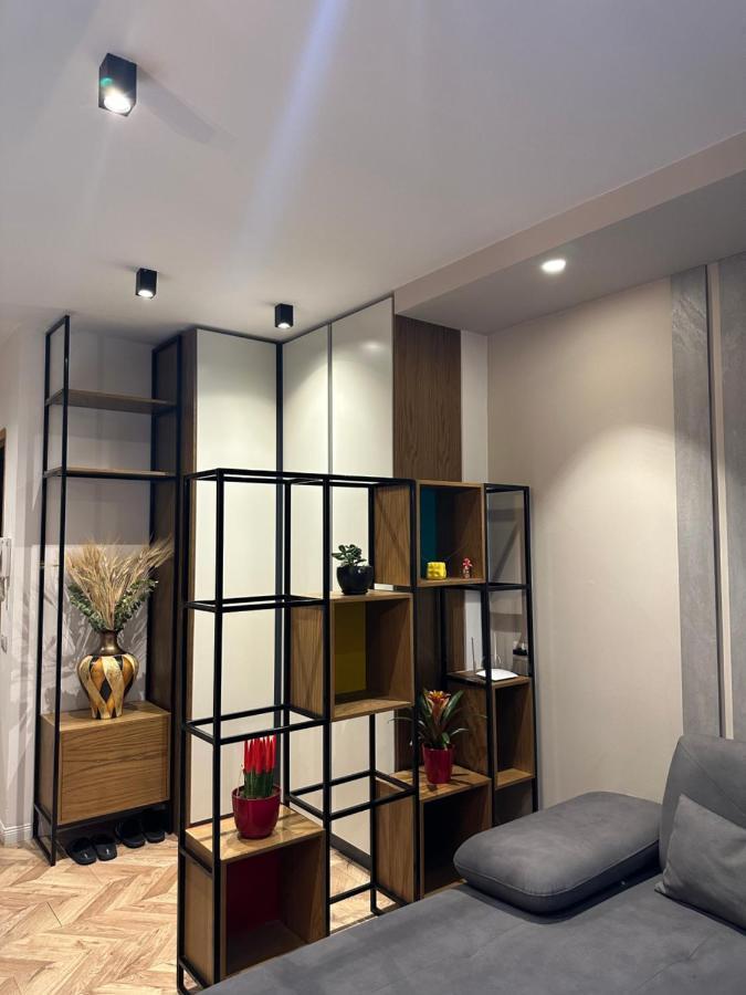 Haris Apartment Tirana No.3 エクステリア 写真
